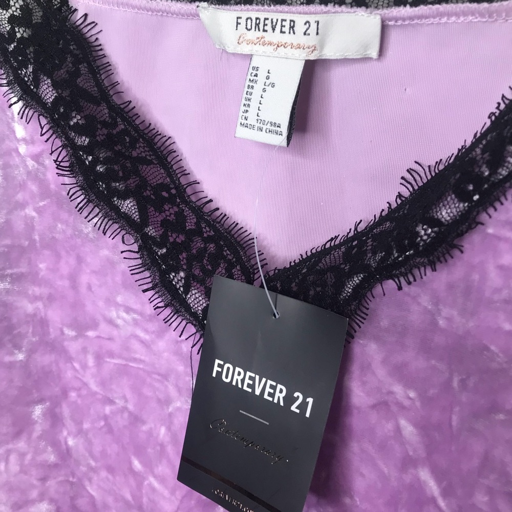 🎉5 for $25🎉 NWT Forever 21 Purple Top - Picture 4 of 6